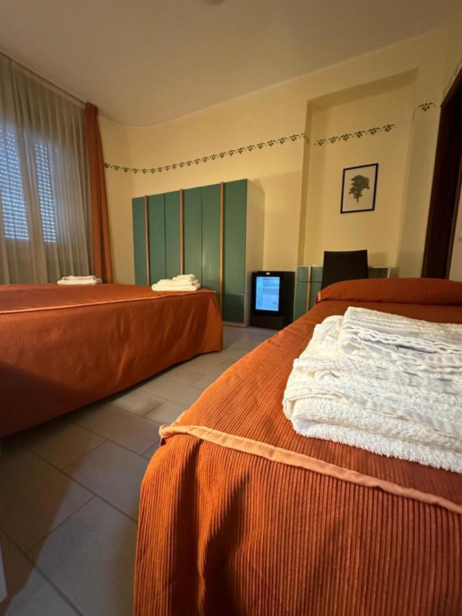 Hotel Atena Ciro Marina Ngoại thất bức ảnh