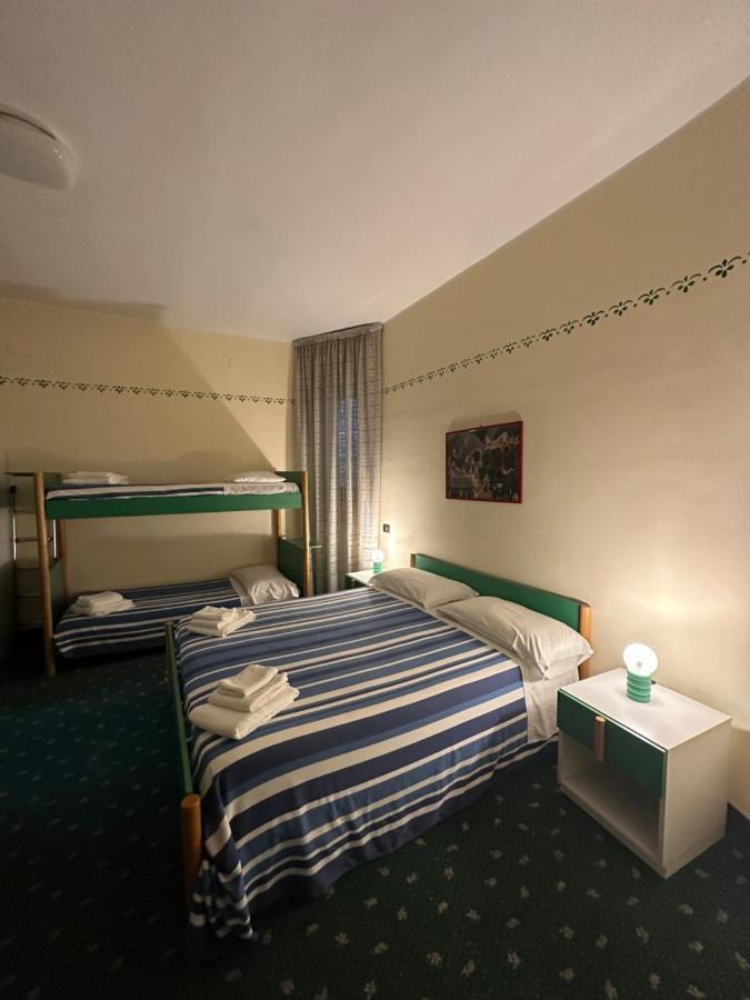 Hotel Atena Ciro Marina Ngoại thất bức ảnh