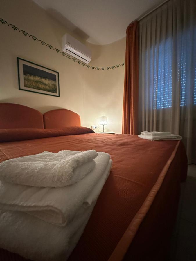 Hotel Atena Ciro Marina Ngoại thất bức ảnh